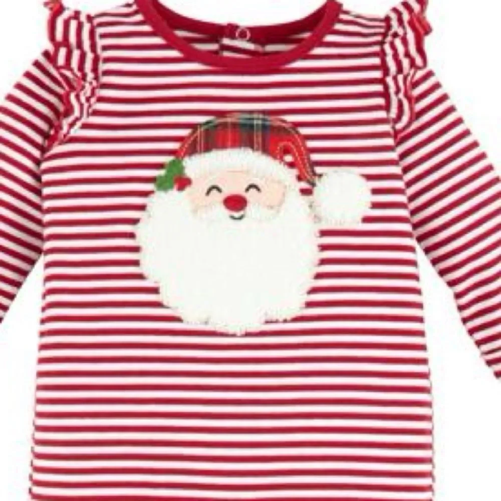 NWT SANTA RUFFLE BABY SLEEPER size 0-3 months